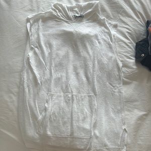 Vince White Sleeveless Cotton Shirt with Hood, Bergdorf Goodman Exclusive Size M